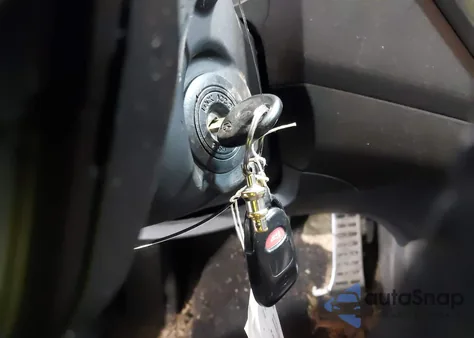 2013 Hyundai Veloster Base W/Black z USA, uszkodzony, nr VIN KMHTC6AD0DU117032